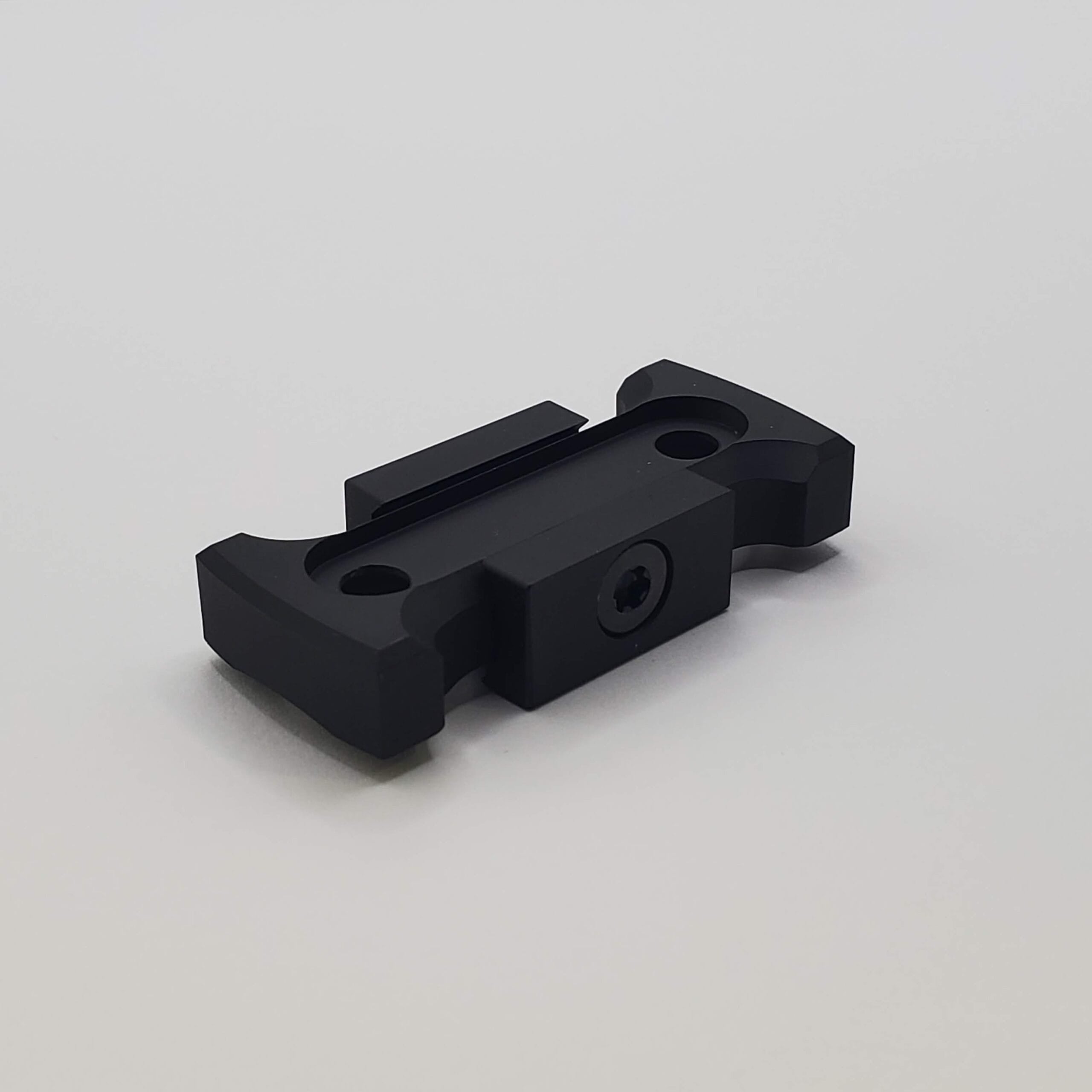 11mm Dovetail Optic Mounts | Armadyne