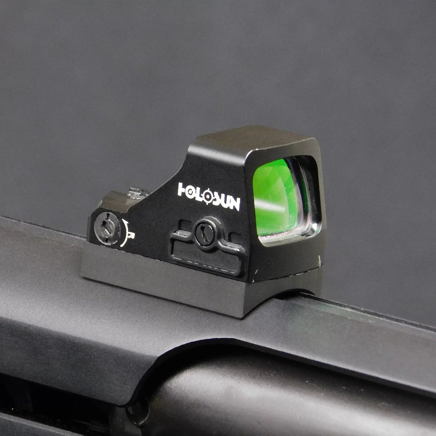 Holosun 507K installed on a black Armadyne mount on a Stoeger M3000 receiver, close side view.