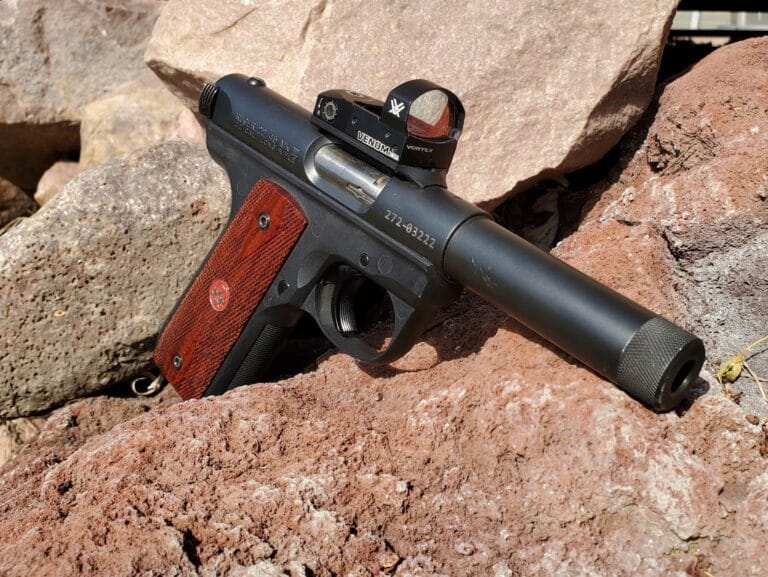 Ruger Mark IV with Armadyne Manufacturing Vortex Venom mount.